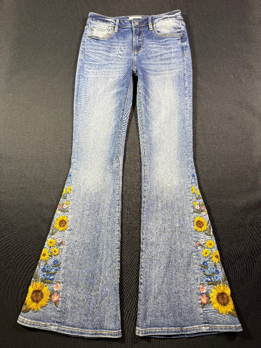 NWOT Rare Free People x Driftwood Farrah Embroidered Flare Jeans Sz 26 - Picture 4 of 16